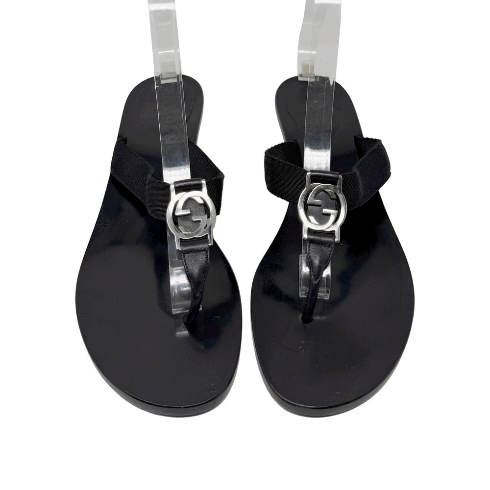 Gucci Black Logo Thong Sandals Kitten Heel 8B Y2K Vintage Tom Ford
